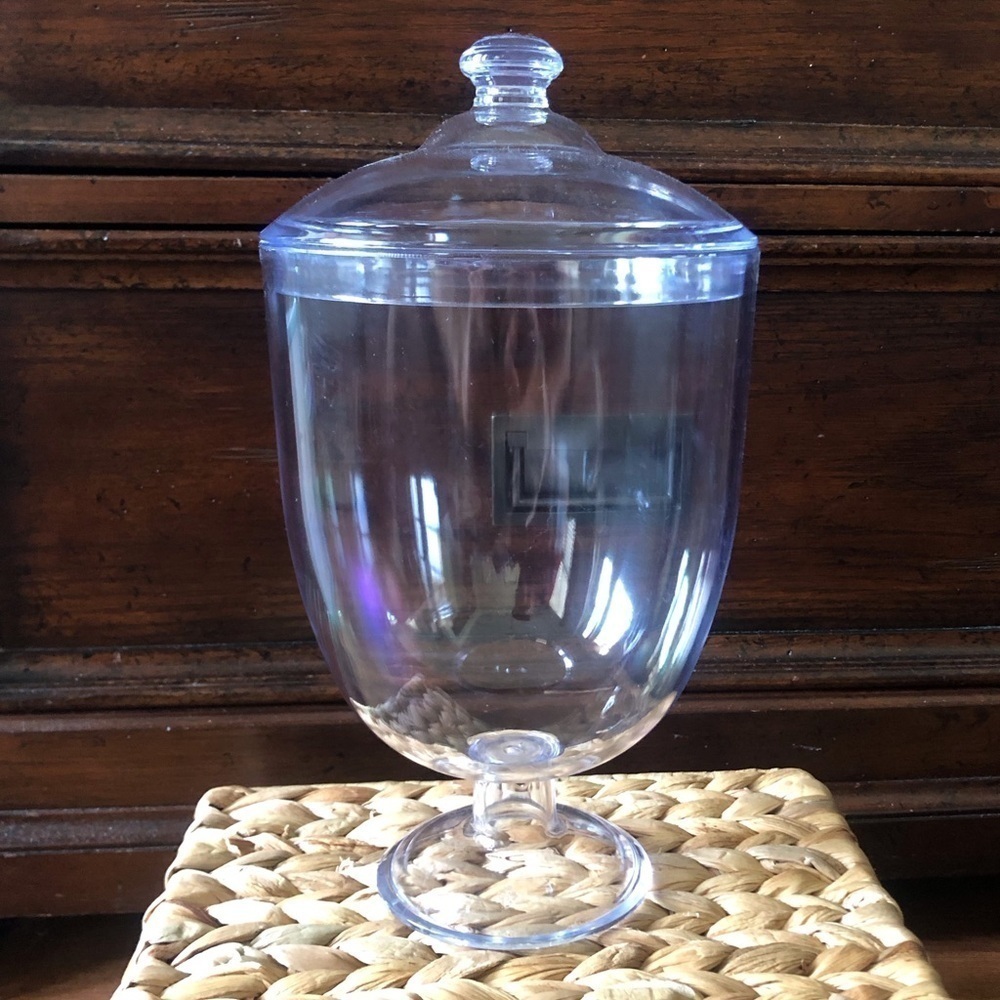 Large plastic candy storage with lid